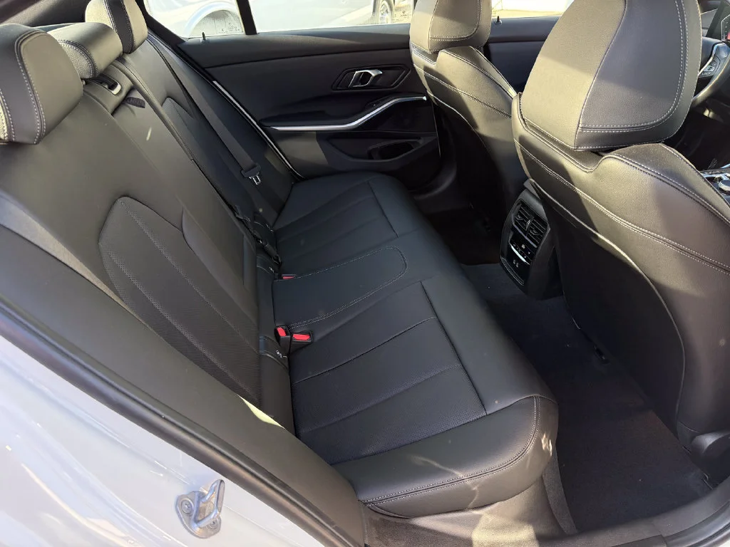 Used 2024  BMW NA image 15