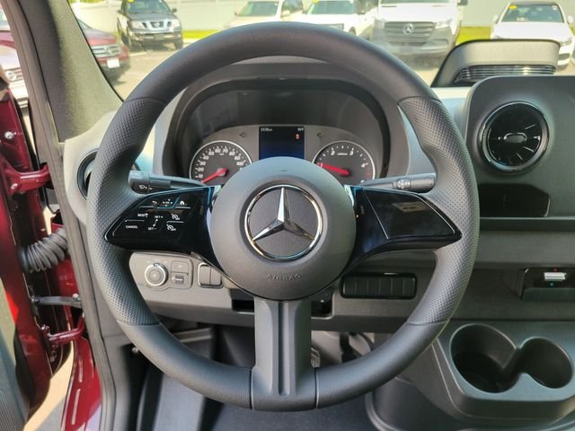 2025 Mercedes-Benz Sprinter Crew Van Base - Photo 23