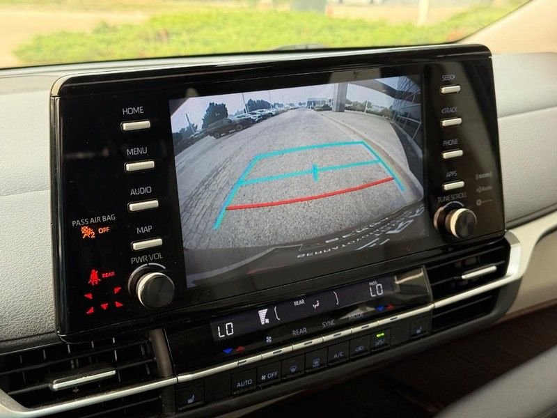 Used 2023 Pearl Toyota XLE image 25