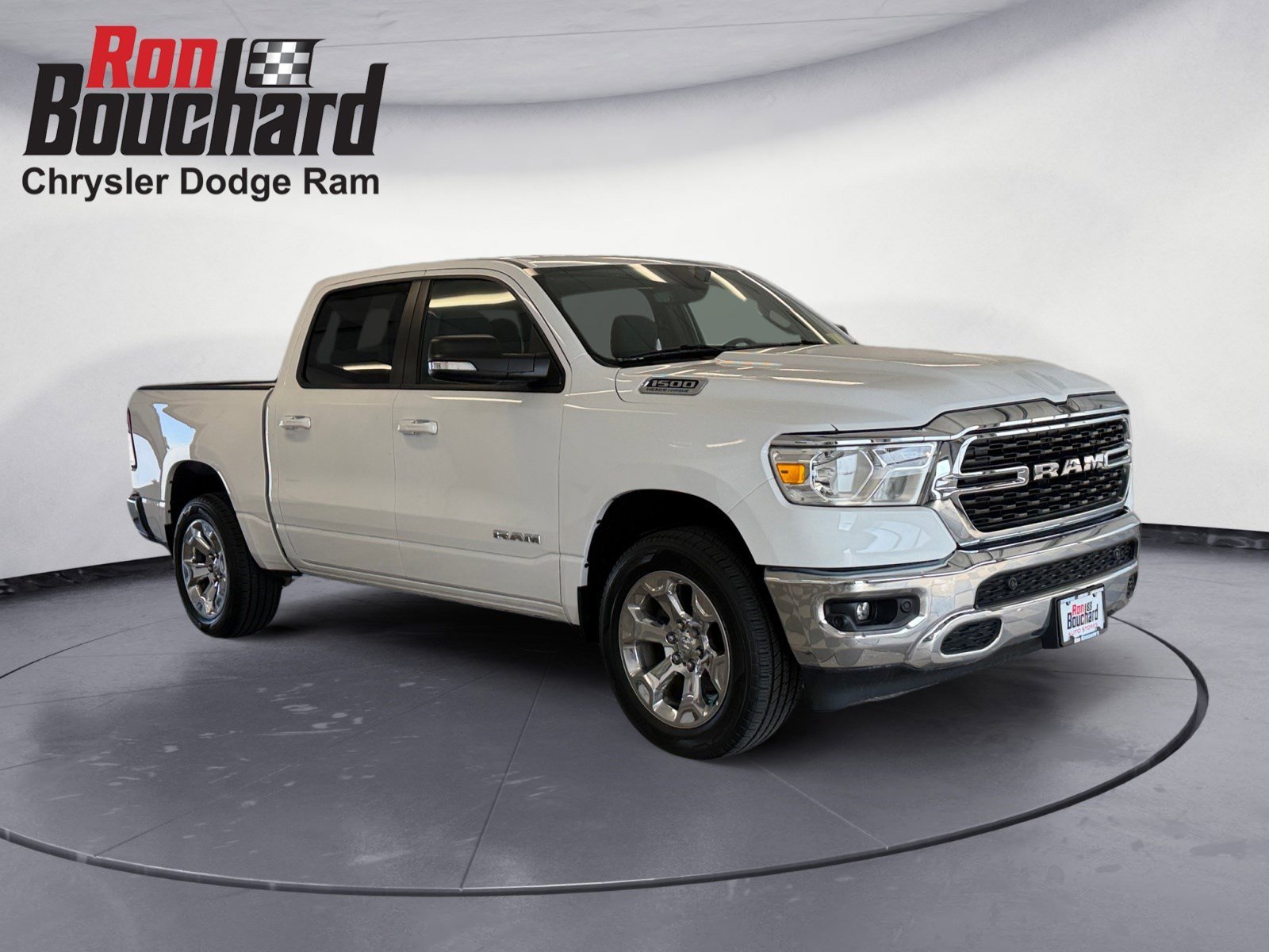 Bright White Clearcoat 2022 RAM 1500 Big Horn Crew Cab 4WD Pickup Truck Four-Wheel Drive