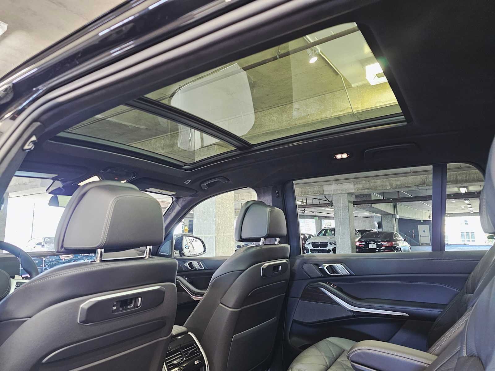 2026 BMW X7 40i - Photo 26