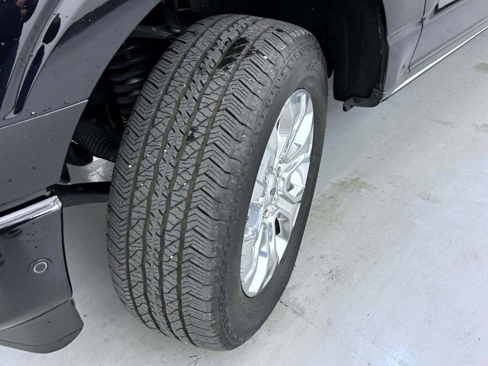 Used 2023 Black Ford Platinum image 24