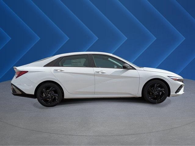 New 2026 Serenity White Hyundai SEL Sport image 2