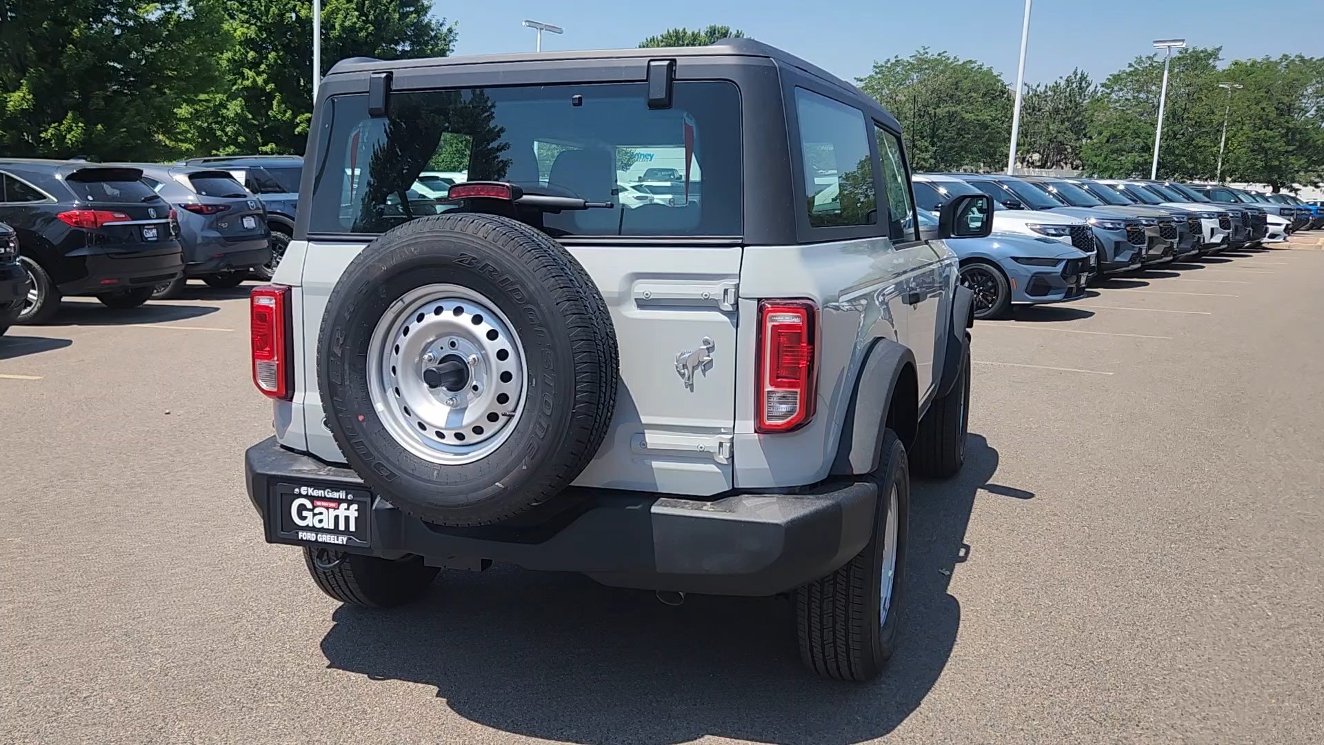 New 2026 Avalanche Gray Ford Base image 8