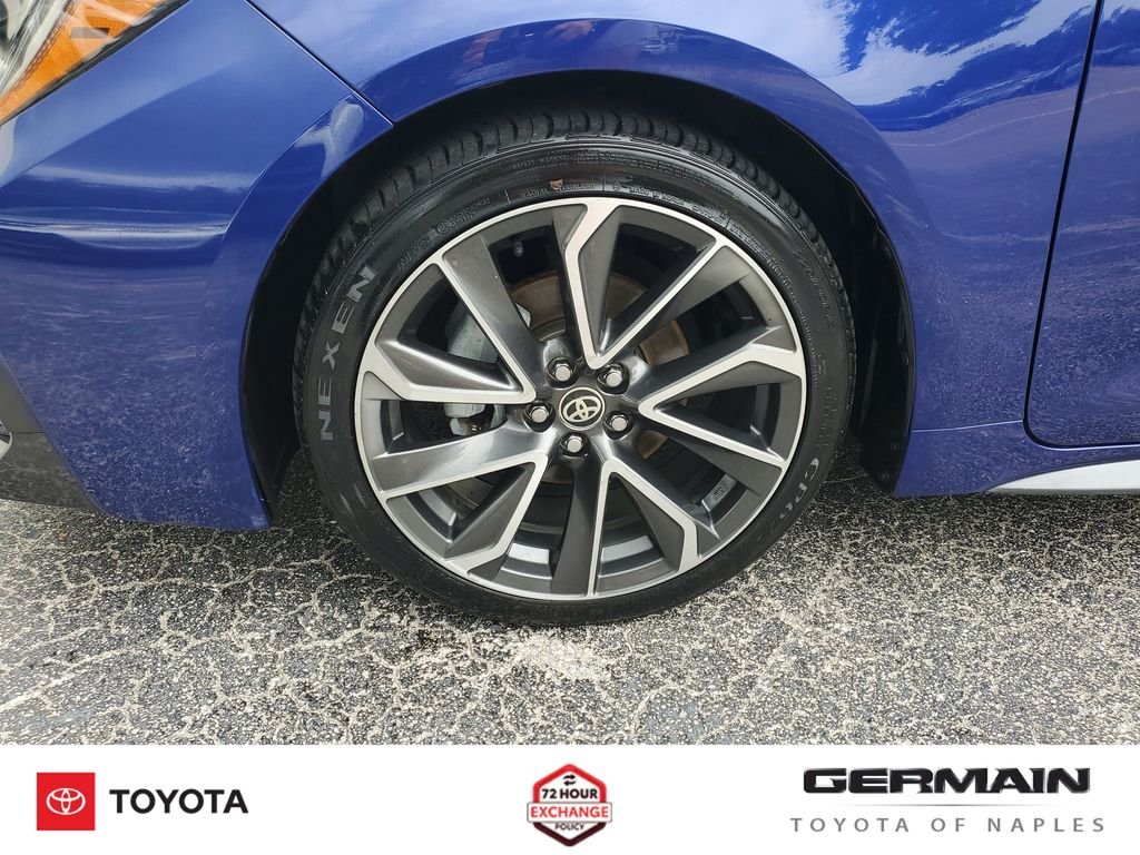 Used 2020 Blue Toyota SE image 13