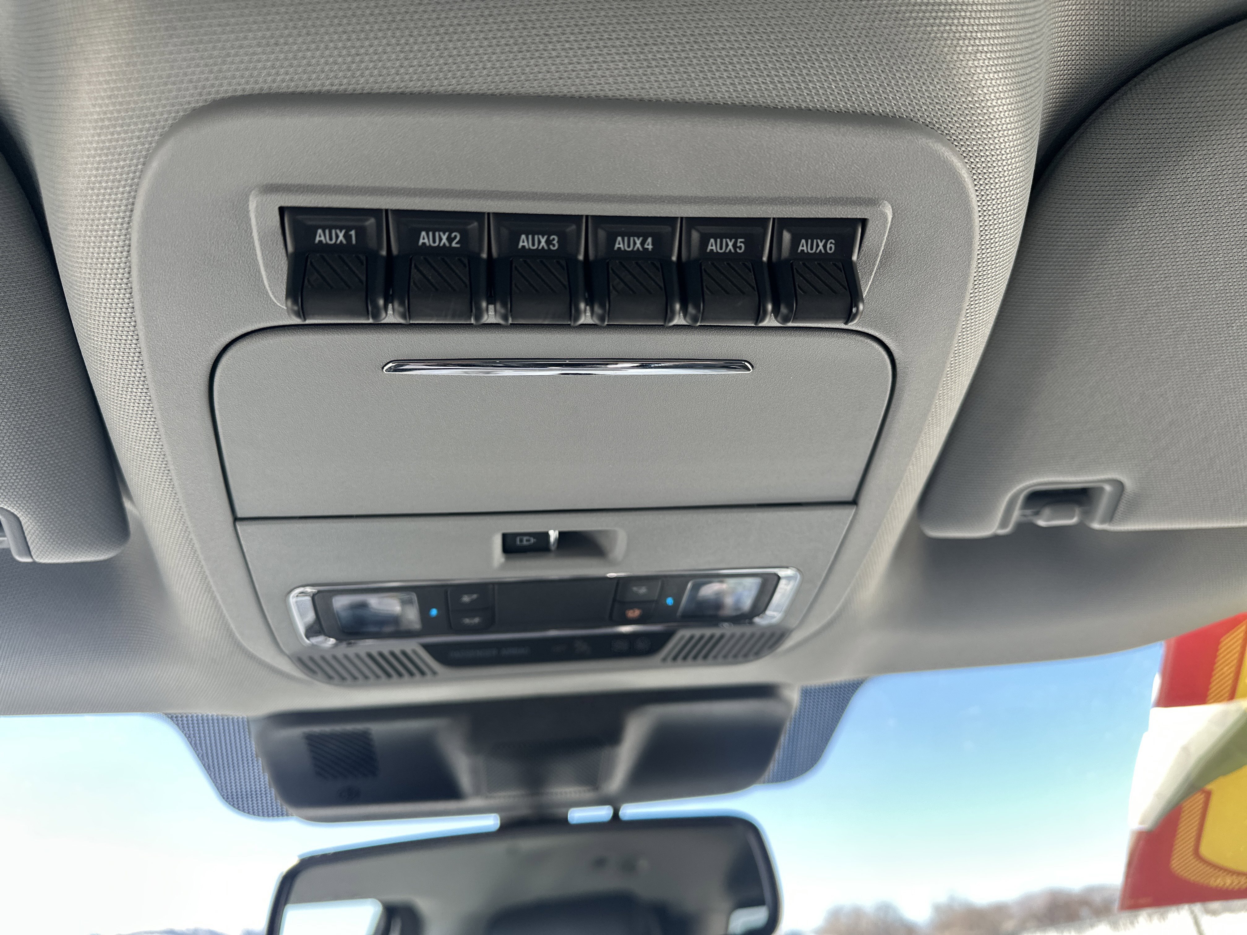 Used 2024 White Ford  image 24