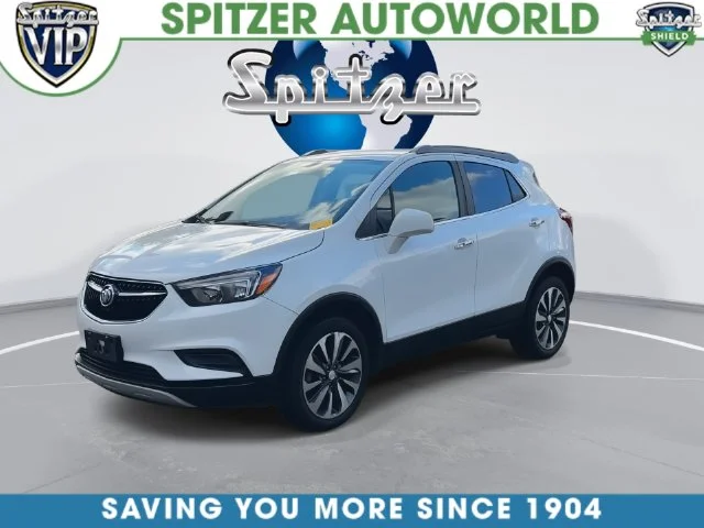 Used 2021 White Buick Preferred image 7