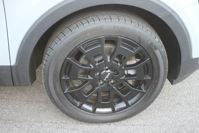 Used 2022 Gray Kia SX image 41
