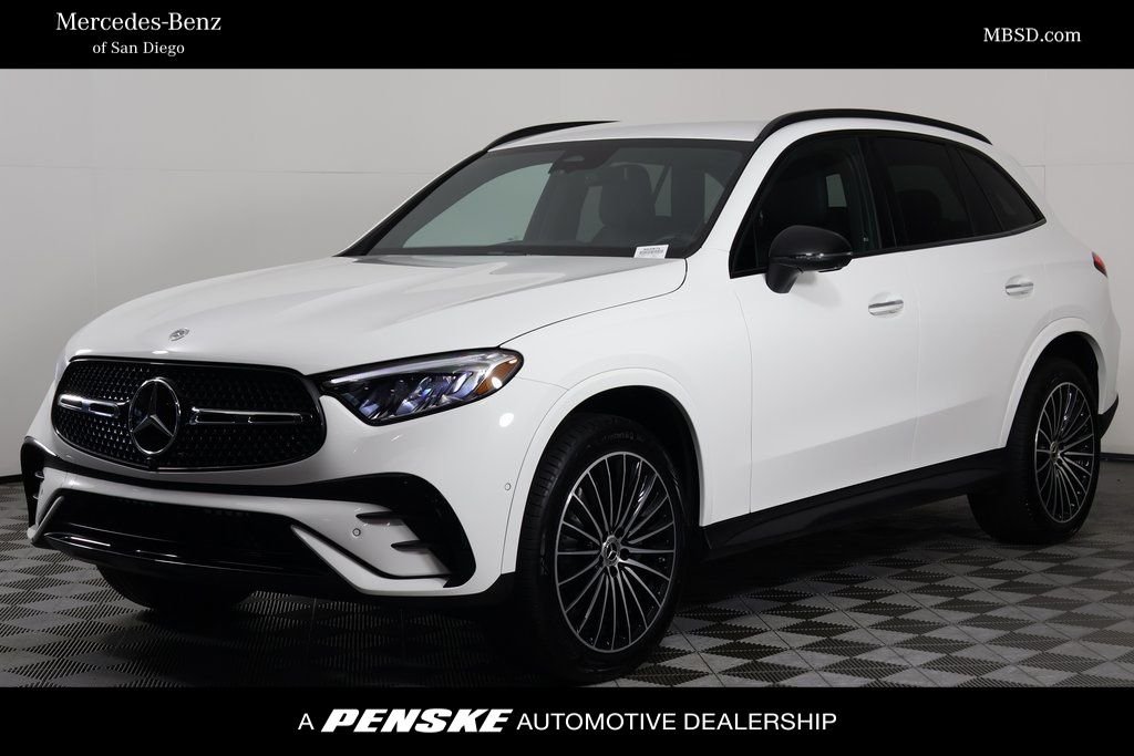 2026 Mercedes-Benz GLC GLC 300's photo