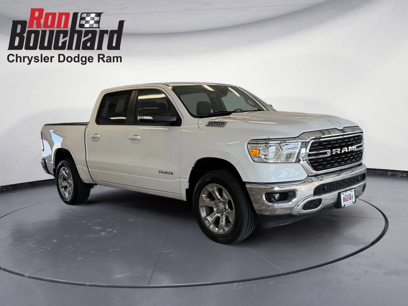 2022 RAM 1500 Big Horn/Lone Star 4x4 Crew Cab 5'7's photo