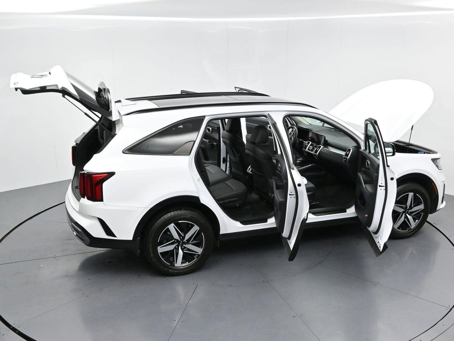 Used 2022 Glacial White Pearl Kia S image 46
