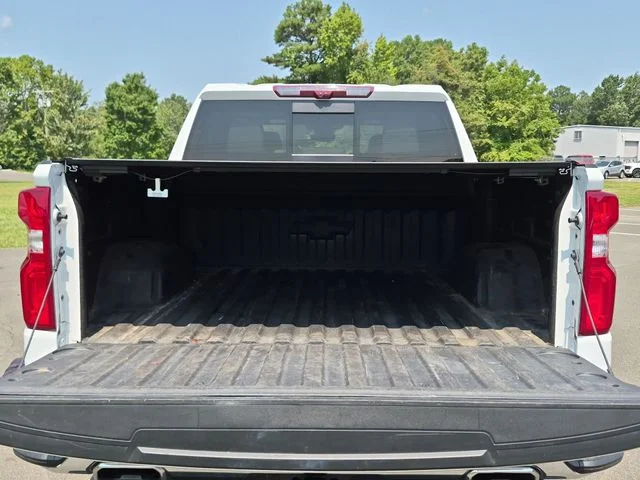 Used 2024 White Chevrolet LTZ image 32