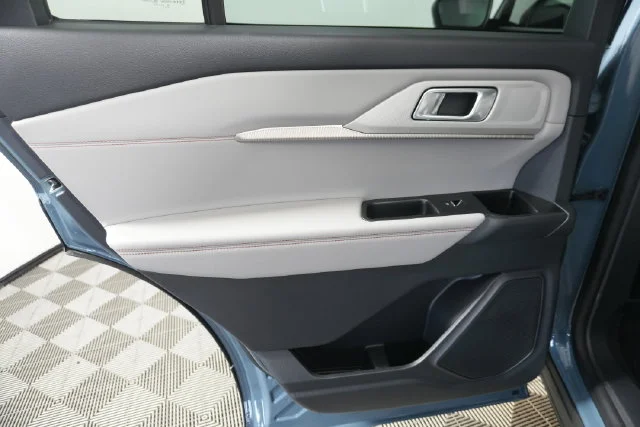 New 2026 Vapor Blue Metallic Ford Active image 26
