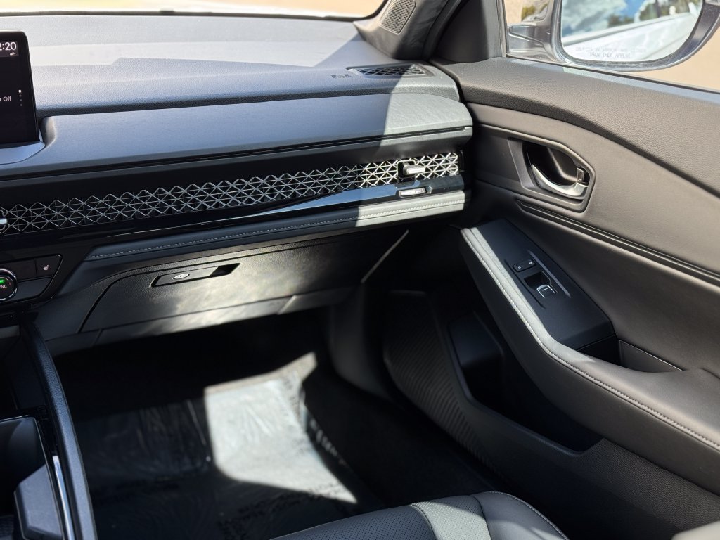 2026 Honda Accord Hybrid Sport-L - Photo 18