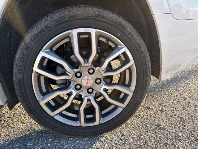 2024 GMC Terrain Denali - Photo 12