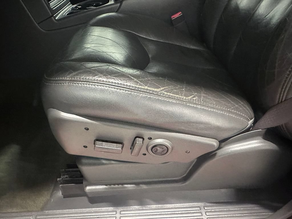Used 2004 Victory Red Chevrolet NA image 55
