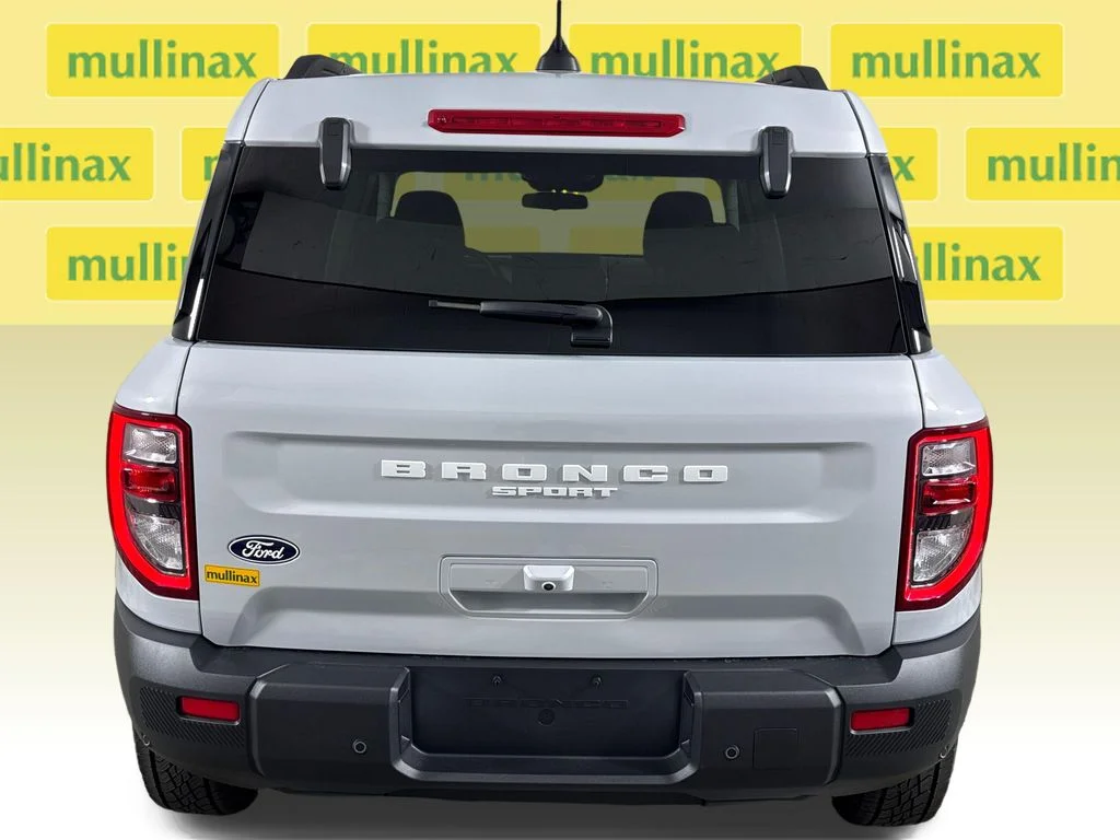 New 2026 White Ford Big Bend image 17