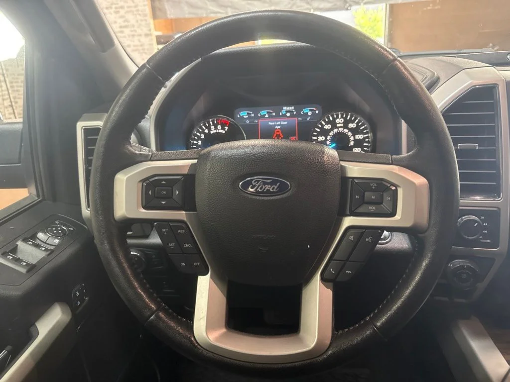 Used 2018 Magma Red Metallic Ford Lariat image 17