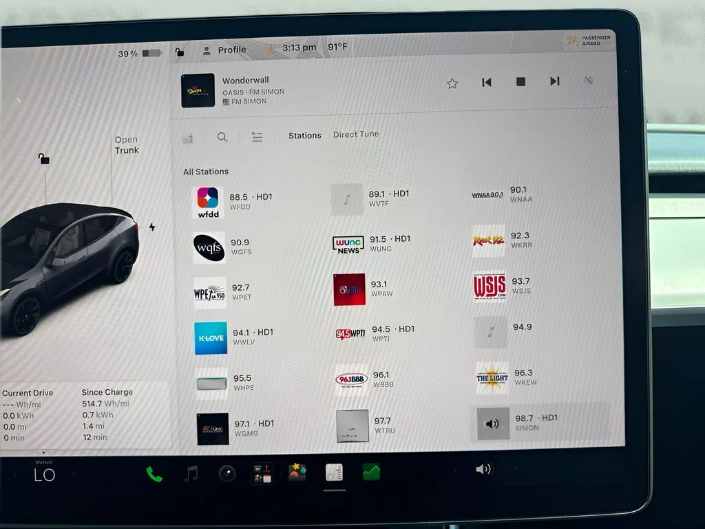 Used 2020 Gray Tesla Long Range image 9