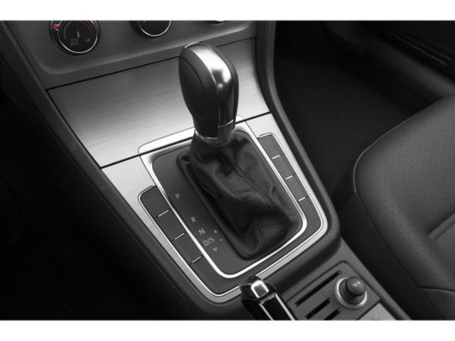 Used 2015 Tornado Red Volkswagen TSI S 4-Door image 11