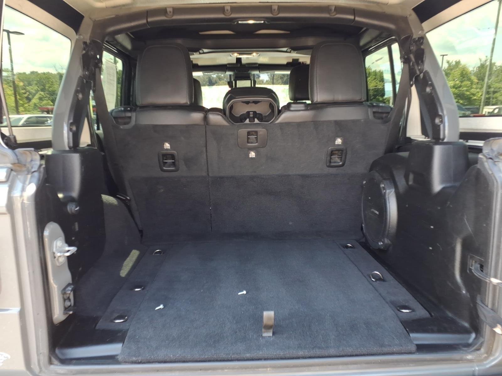 Used 2021 Sting-Grey Jeep Unlimited Altitude image 32