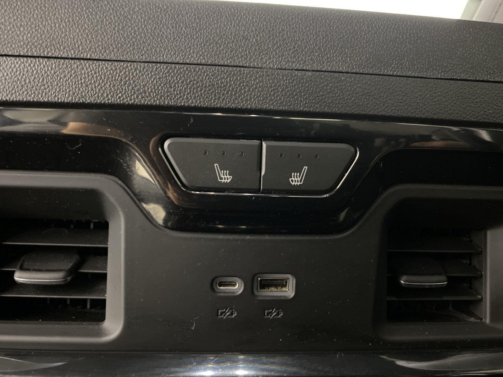 Used 2022 Northsky Blue Metallic Chevrolet ZR2 image 26