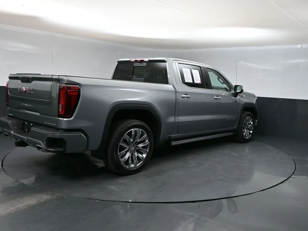 Used 2024 Silver GMC Denali image 2