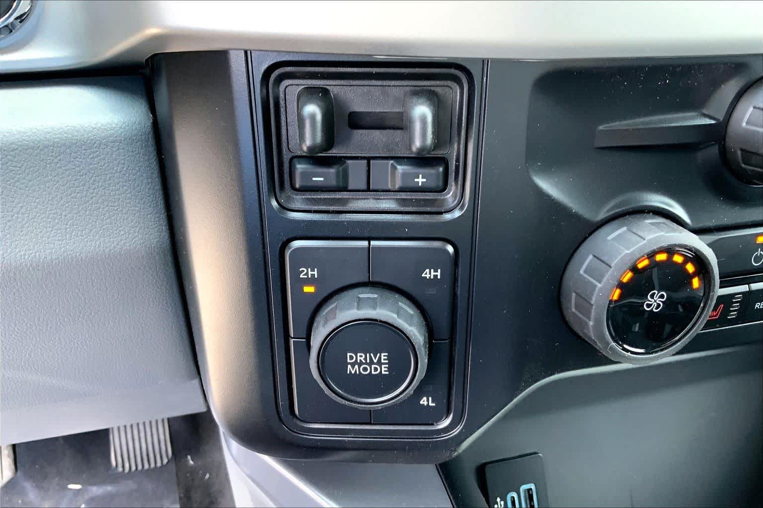 New 2026 Marsh Gray Ford F-350® XLT image 16