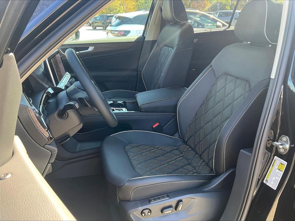 New 2026 Black Volkswagen 2.0T SEL Premium R-Line image 11