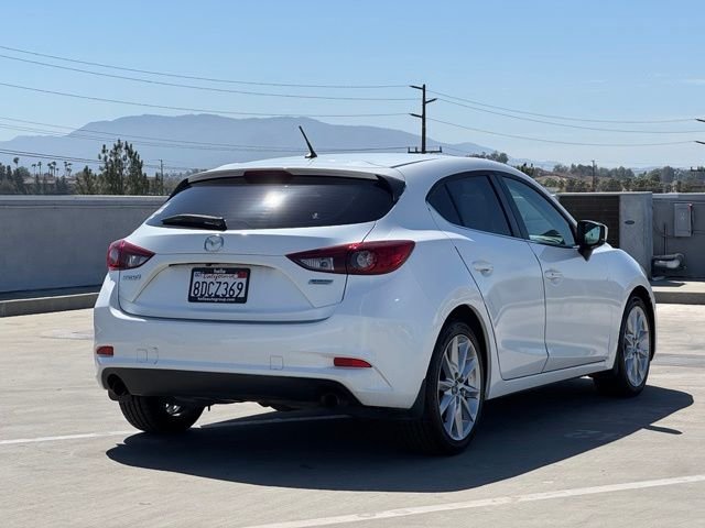Used 2017 Snowflake White Pearl Mazda Touring 2.5 image 35