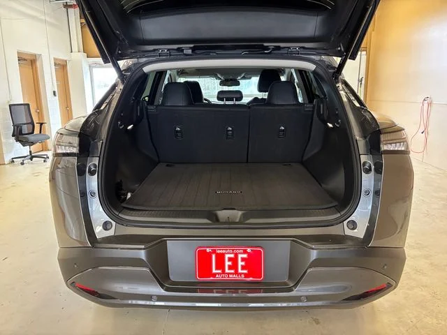 New 2026 Gray Nissan SL image 18