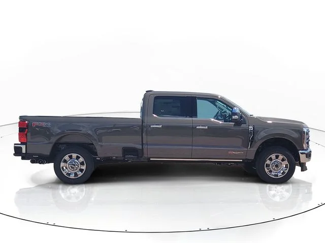 New 2026 Gray Ford Lariat image 4