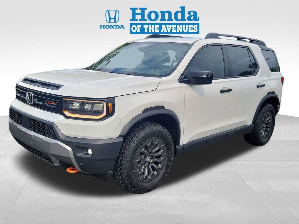 Used 2026 Platinum White Pearl Honda TrailSport image 2