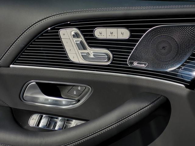 New 2025 MANUFAKTUR Alpine Grey Mercedes-Benz AMG® GLE 63 S 4MATIC+ SUV image 67