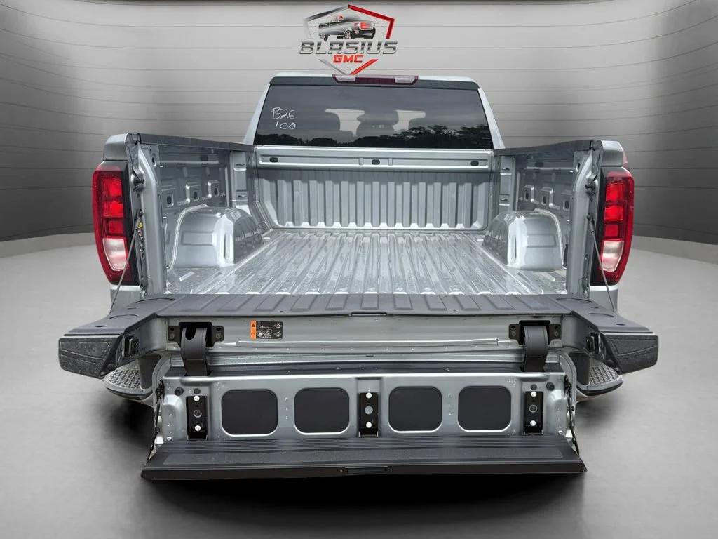 New 2026 Sterling Metallic GMC Elevation image 14