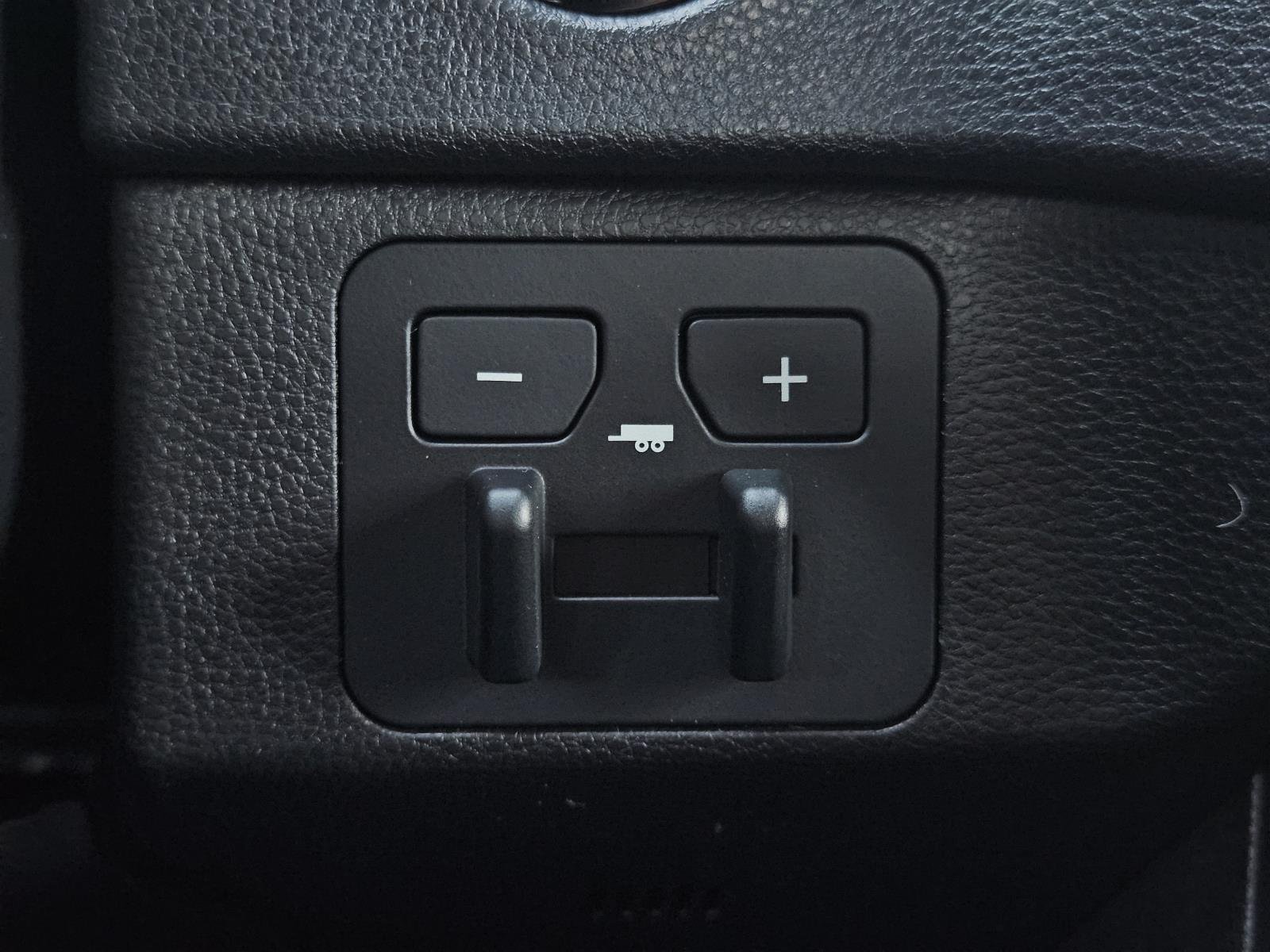 2026 Toyota Tundra SR5 - Photo 19