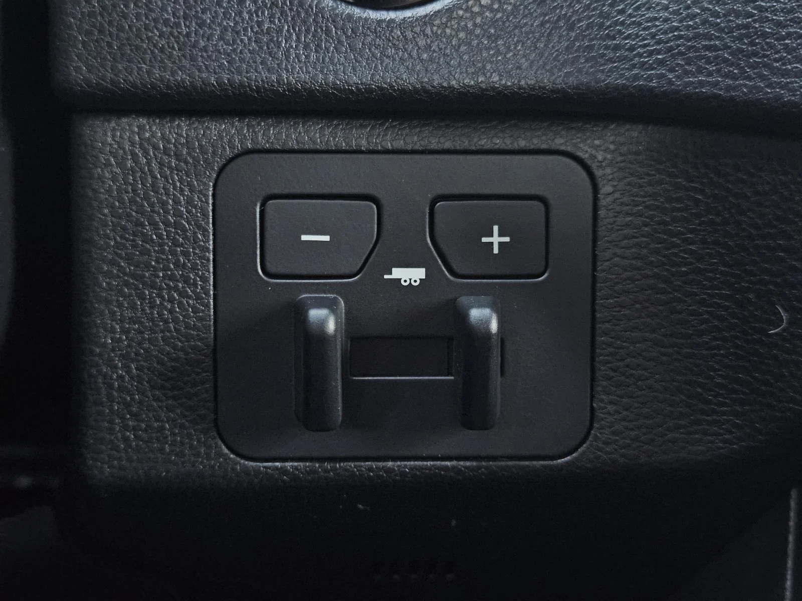 2026 Toyota Tundra SR5 - Photo 19