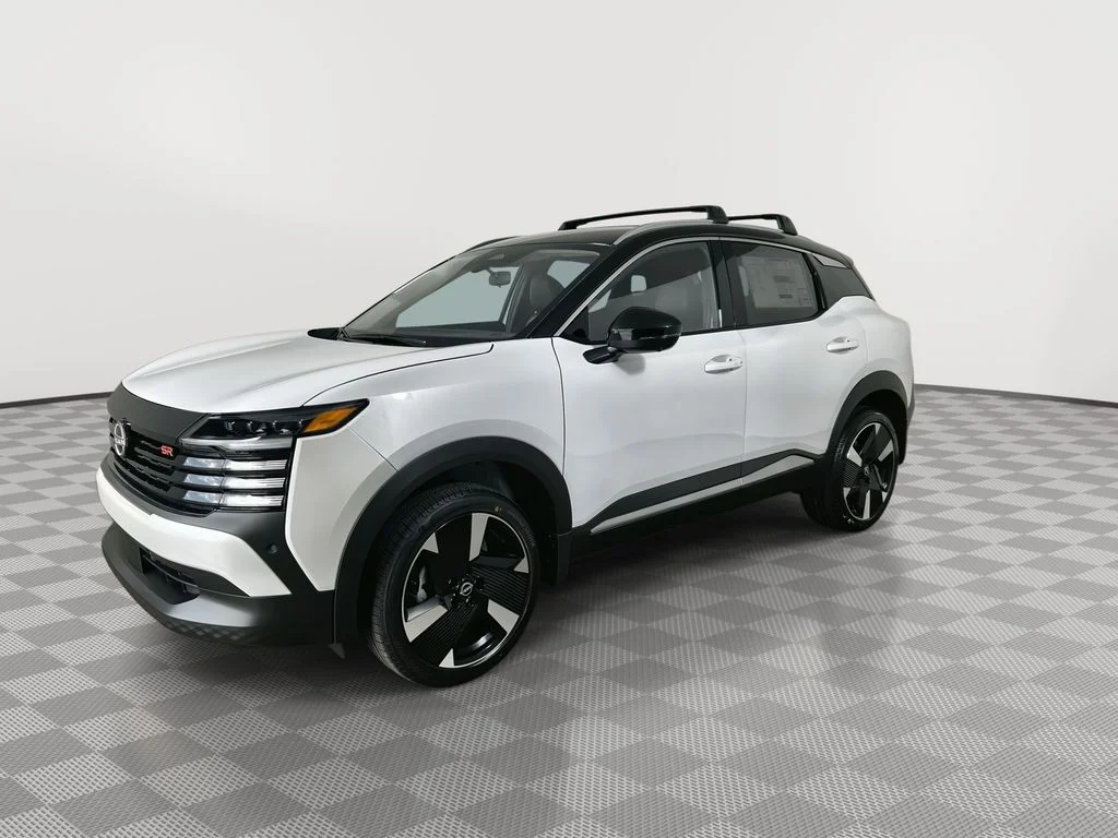 New 2026 Aspen White TriCoat / Super Black Two-tone Nissan SR image 4