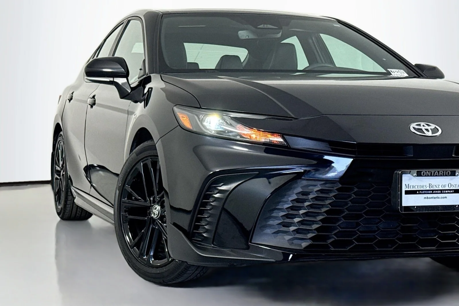 Used 2025 MIDNIGHT BLACK Toyota SE image 13
