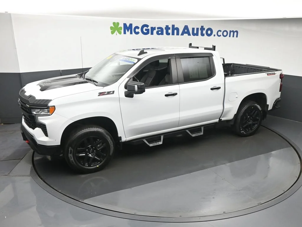 Used 2024 White Chevrolet LT Trail Boss image 22