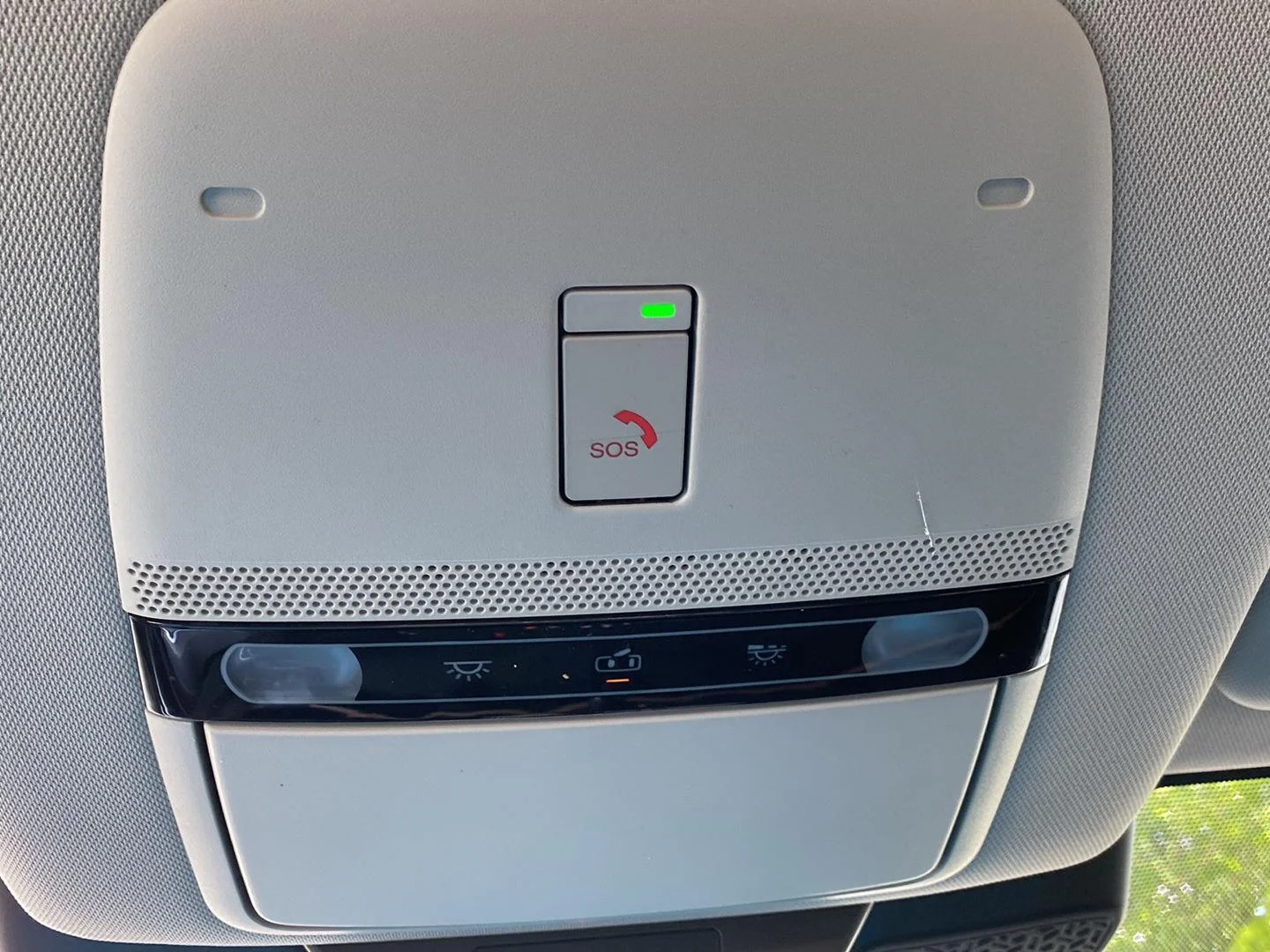Used 2024 Gun Metallic Nissan ENGAGE image 33