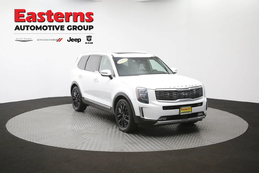 Used 2020 White Kia SX image 57