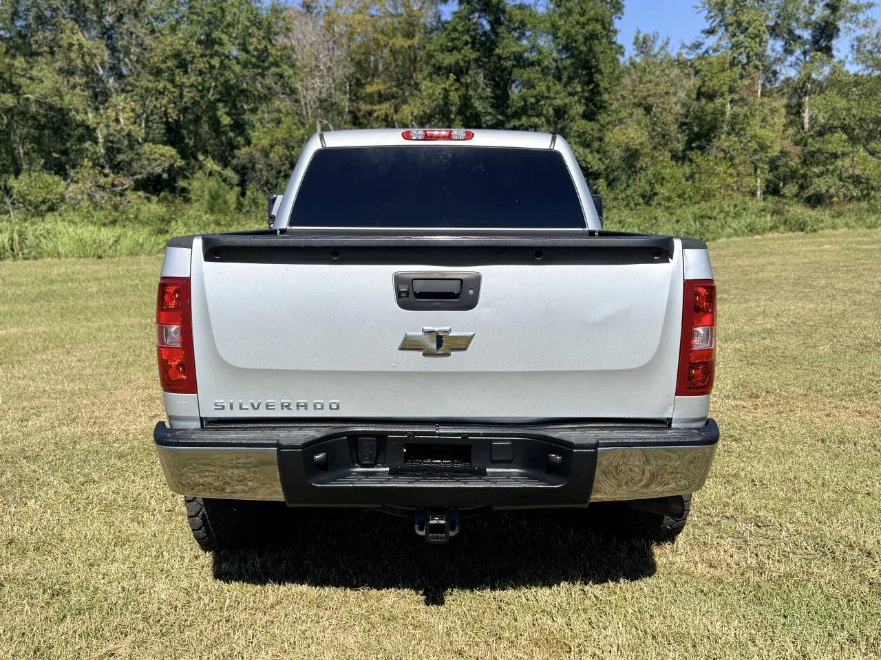 Used 2013 Silver Chevrolet LT 4x4 4dr Crew Cab 5.8 ft. SB image 4