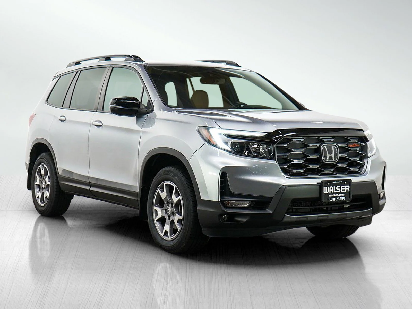 Used 2022 Silver Honda 4D TRAILSPORT AWD image 7