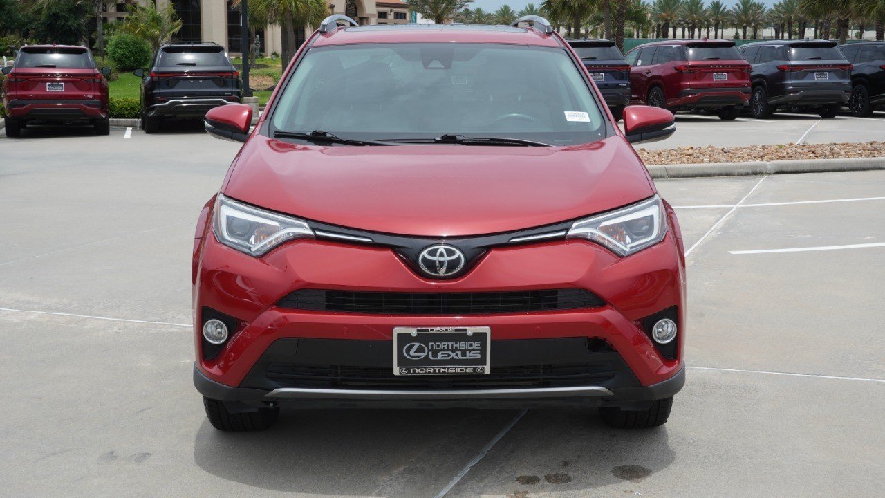 Used 2017 Red Toyota Limited image 2