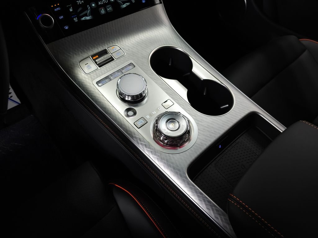 New 2026 Silver Genesis 2.5T SPORT PRESTIGE image 24