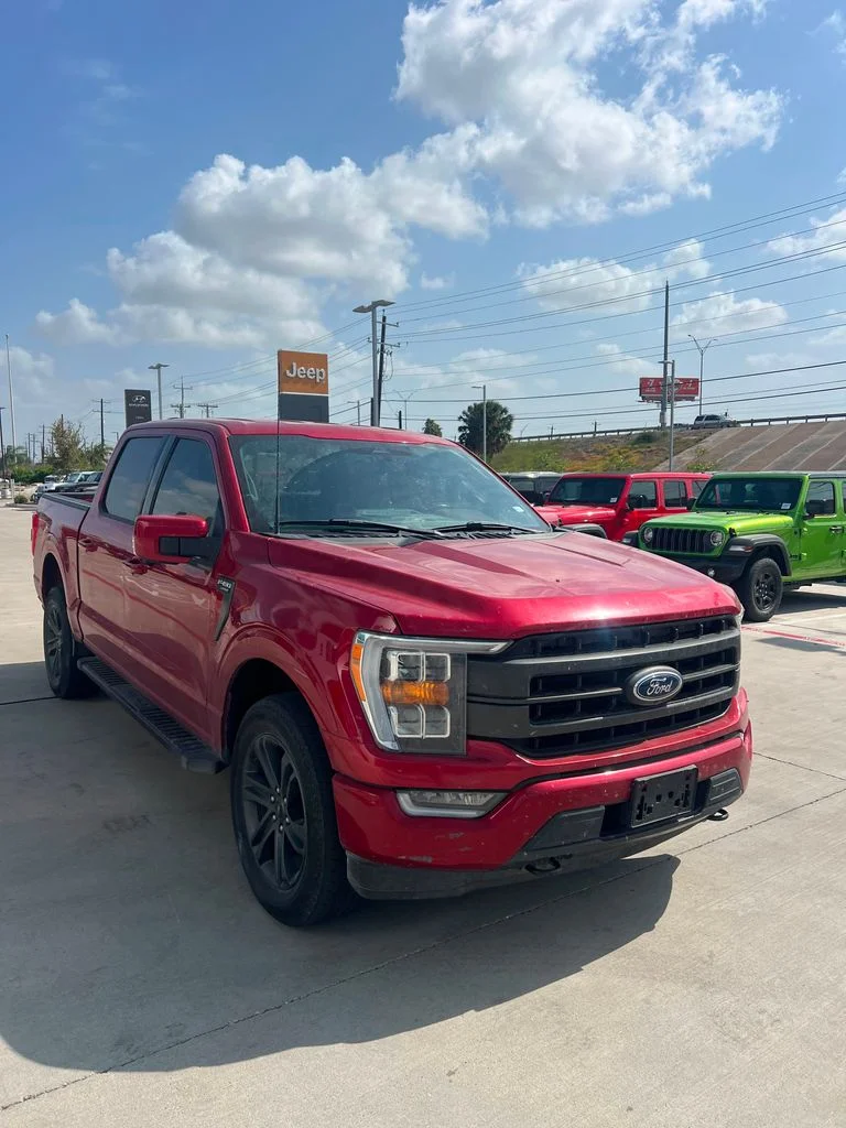 Used 2022 Red Ford Lariat image 1