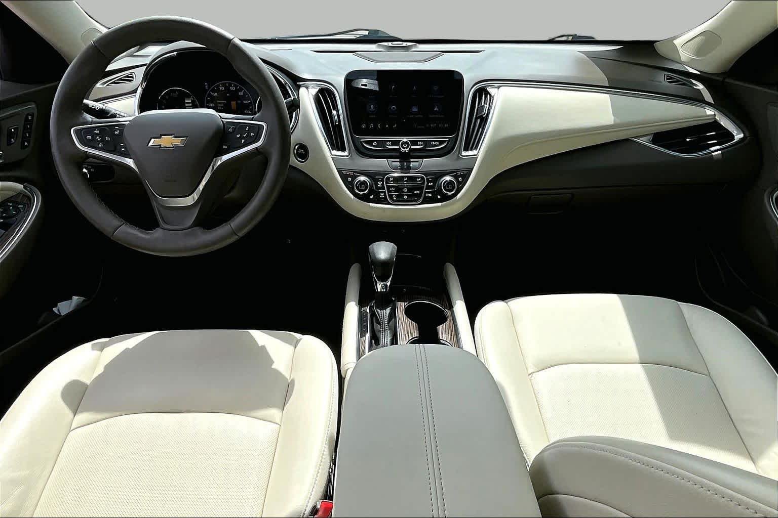 Used 2023 Radiant Red Tintcoat Chevrolet LT image 16
