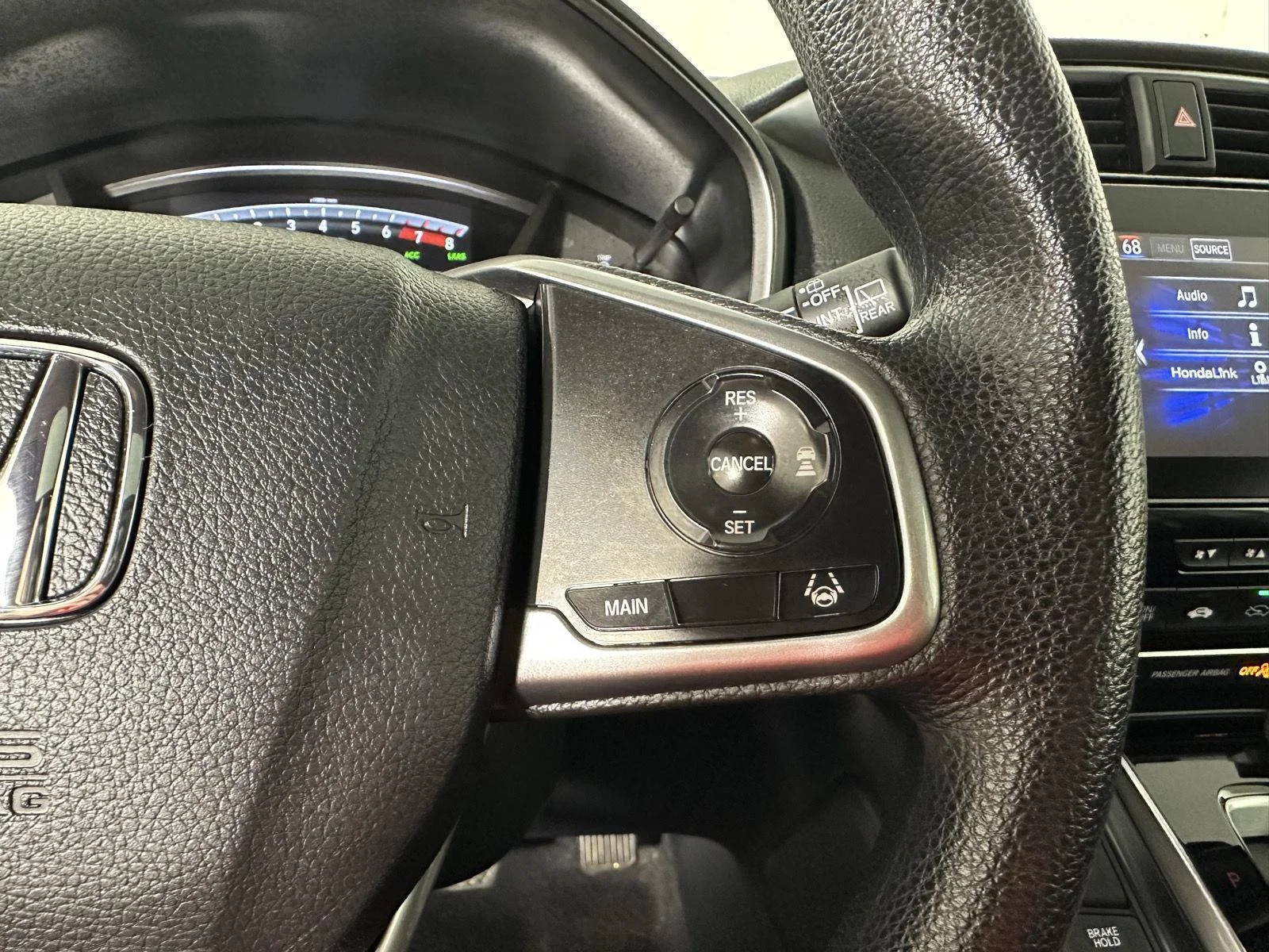 Used 2019 Lunar Silver Metallic Honda EX image 24