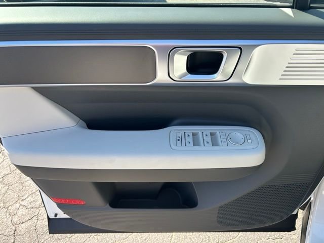 2026 Hyundai Santa Fe SE - Photo 12